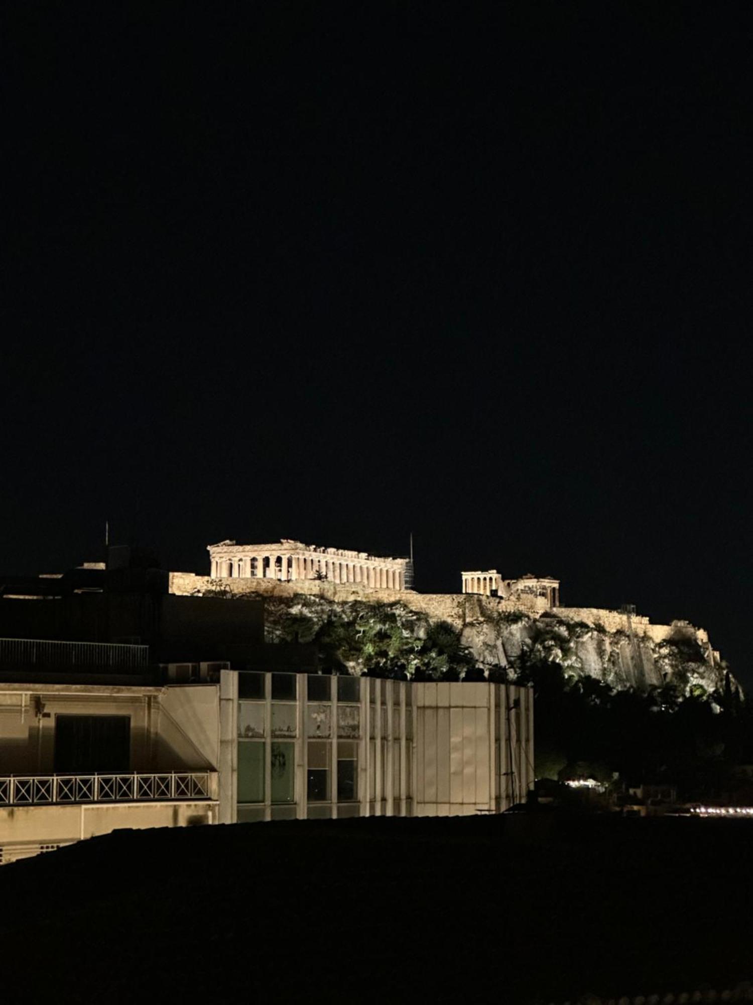 2 Bd Apt In Syntagma With Acropolis View 아테네 외부 사진